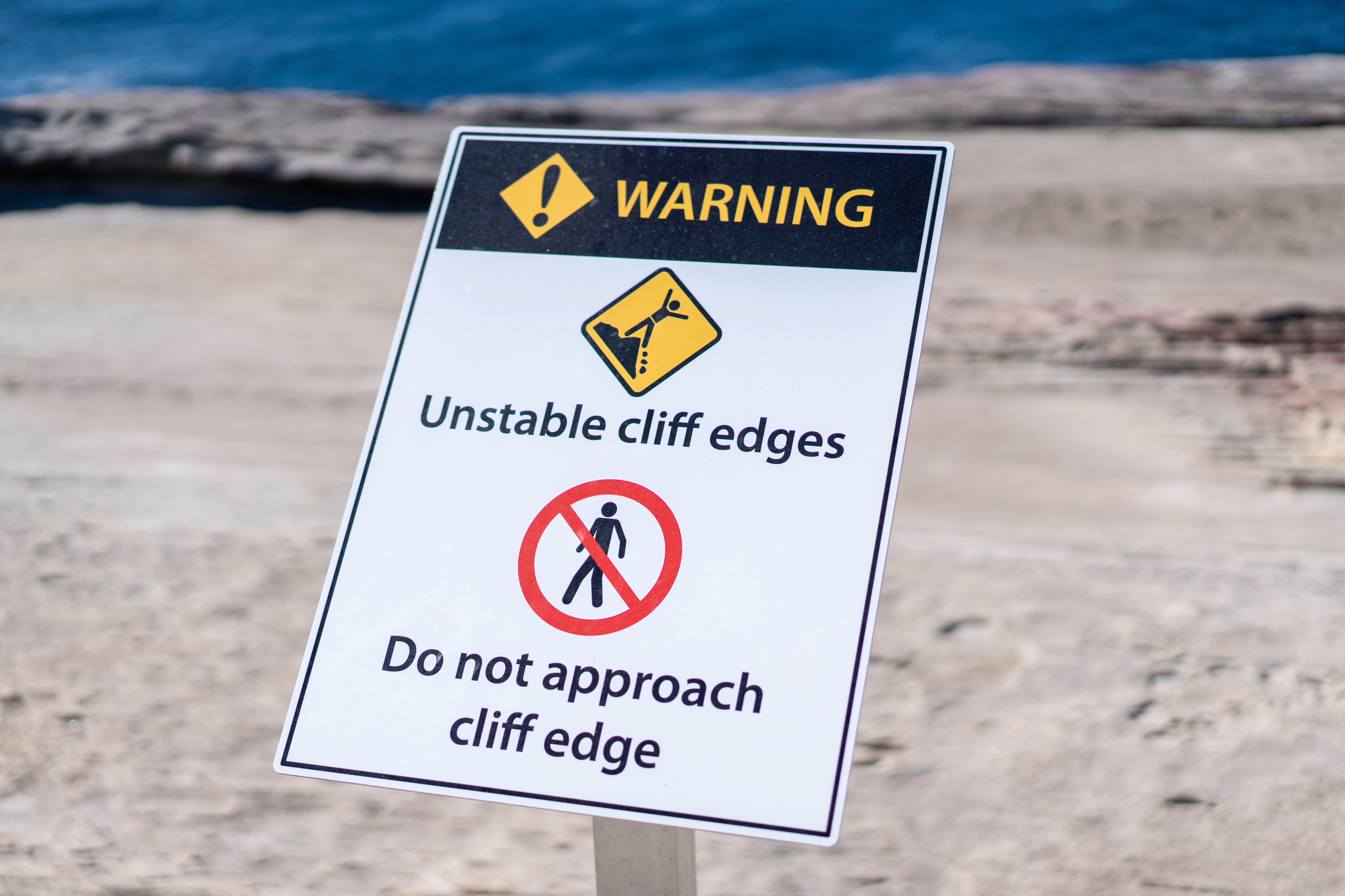 Approaching a cliff edge